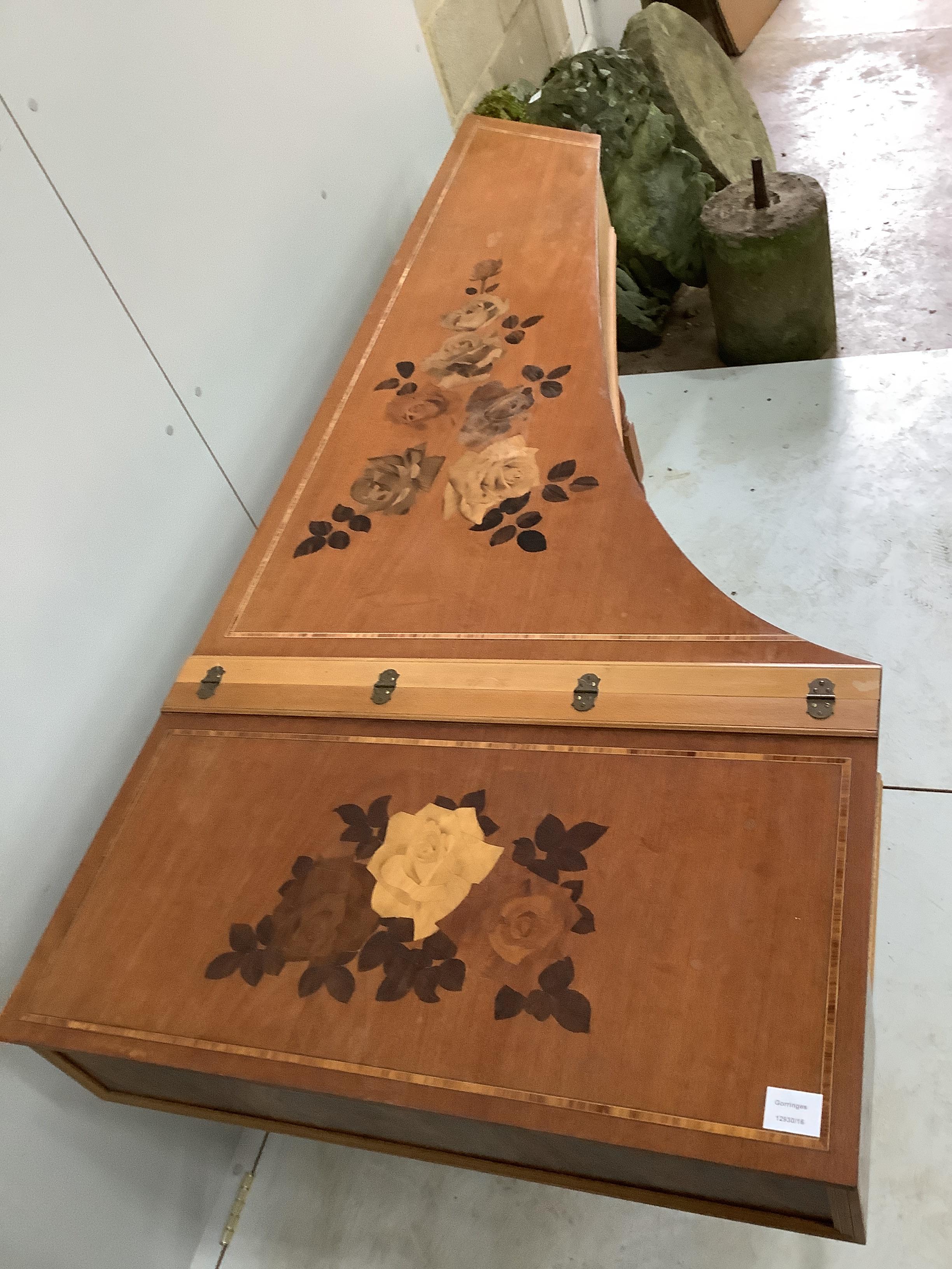 A Sandy Rogers kit built harpsichord after Giovanni Antonio, designed by Mark Stevenson, 4.5 octaves, rosewood naturals, width 81cm, length 185cm, with construction guide and other paperwork